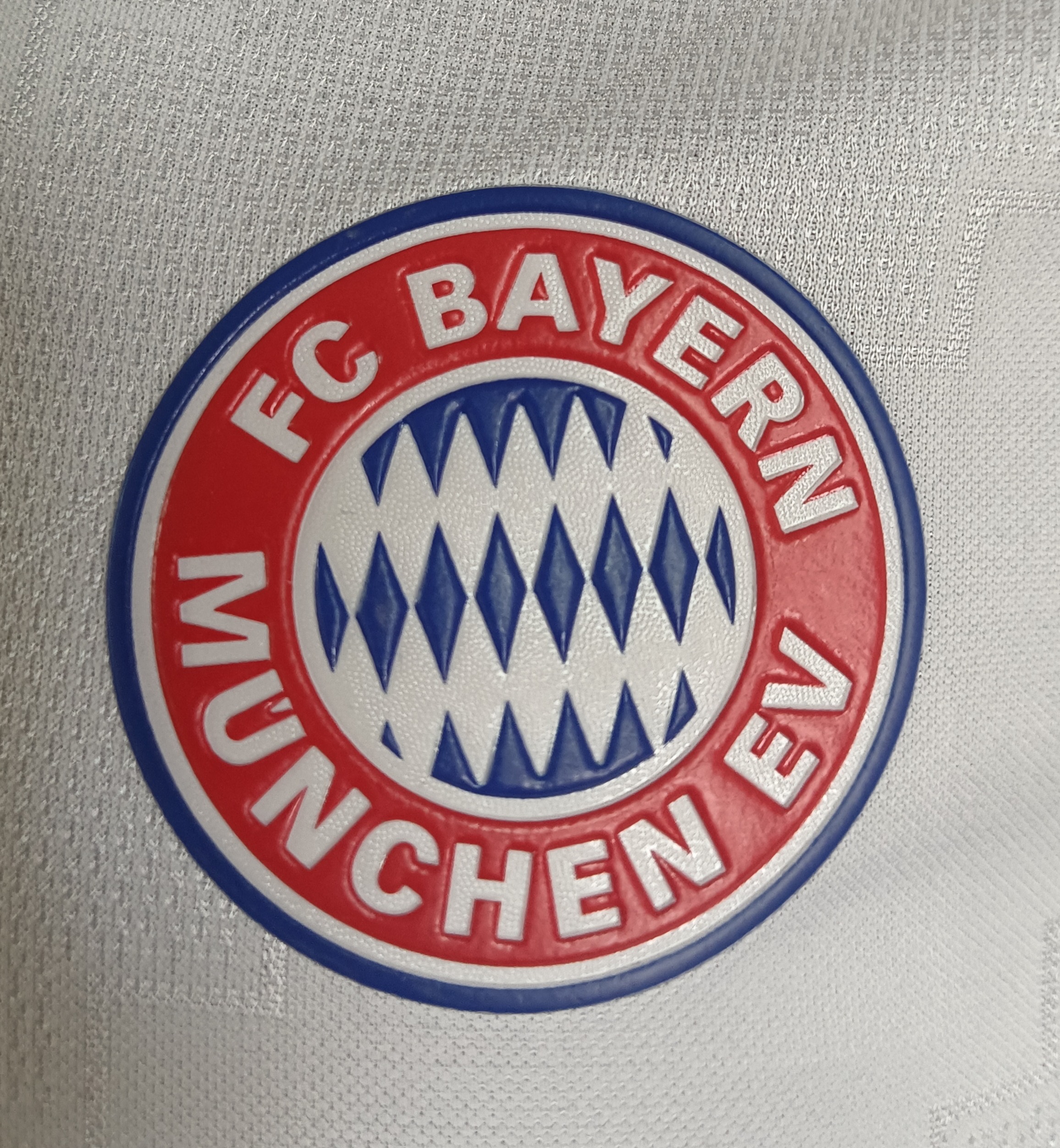 BAYERN MUNICH AWAY MÙA 26/27 – BẢN PLAYER – CHỈ CÓ ÁO - Ảnh 2