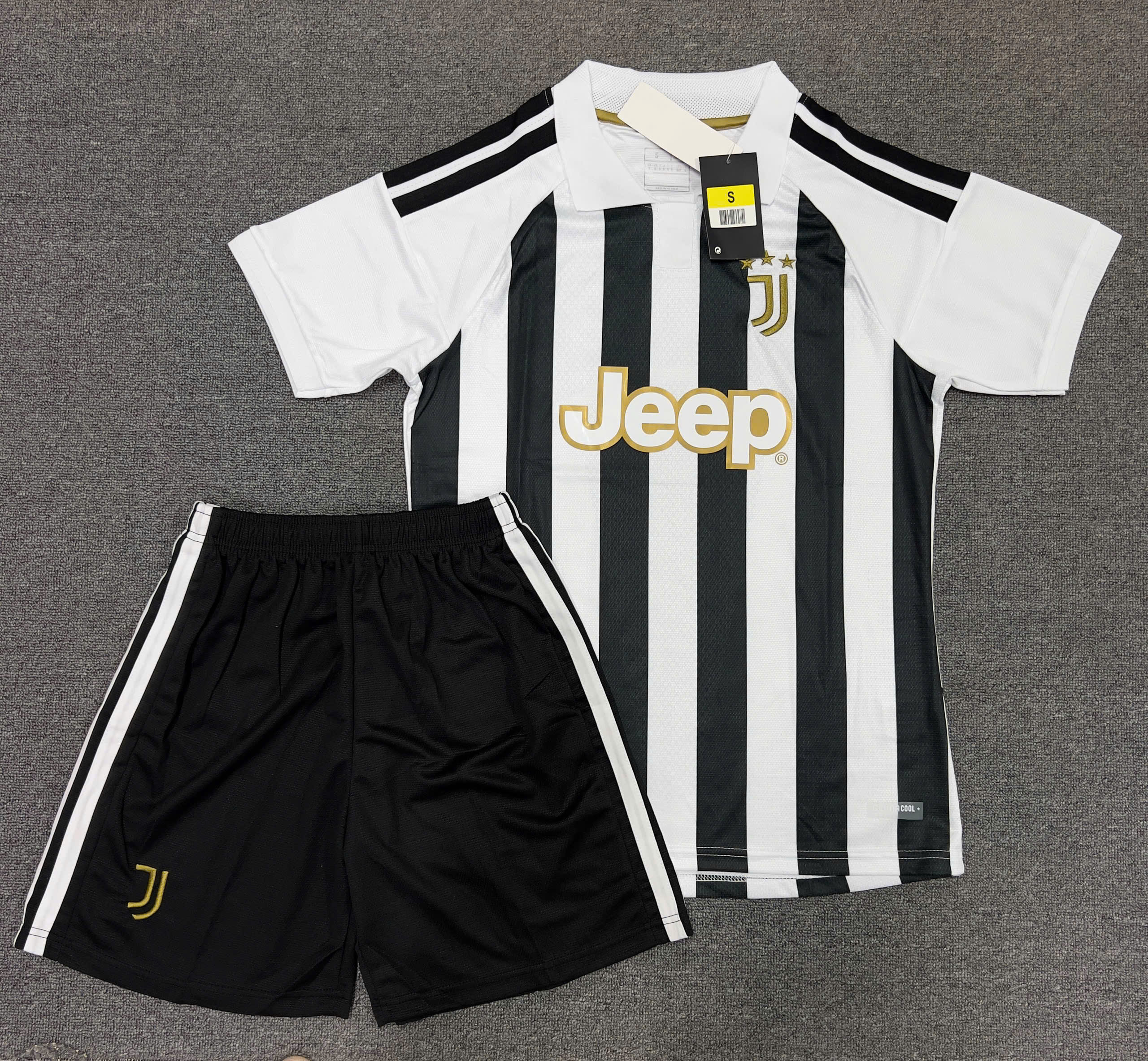 JUVENTUS SÂN NHÀ MÙA 26/27 – BẢN FAN – CẢ BỘ
